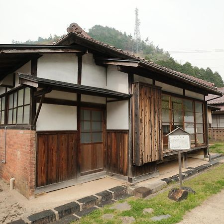 Japan'S Oldest Remaining Company Housing Villa Asago Bagian luar foto