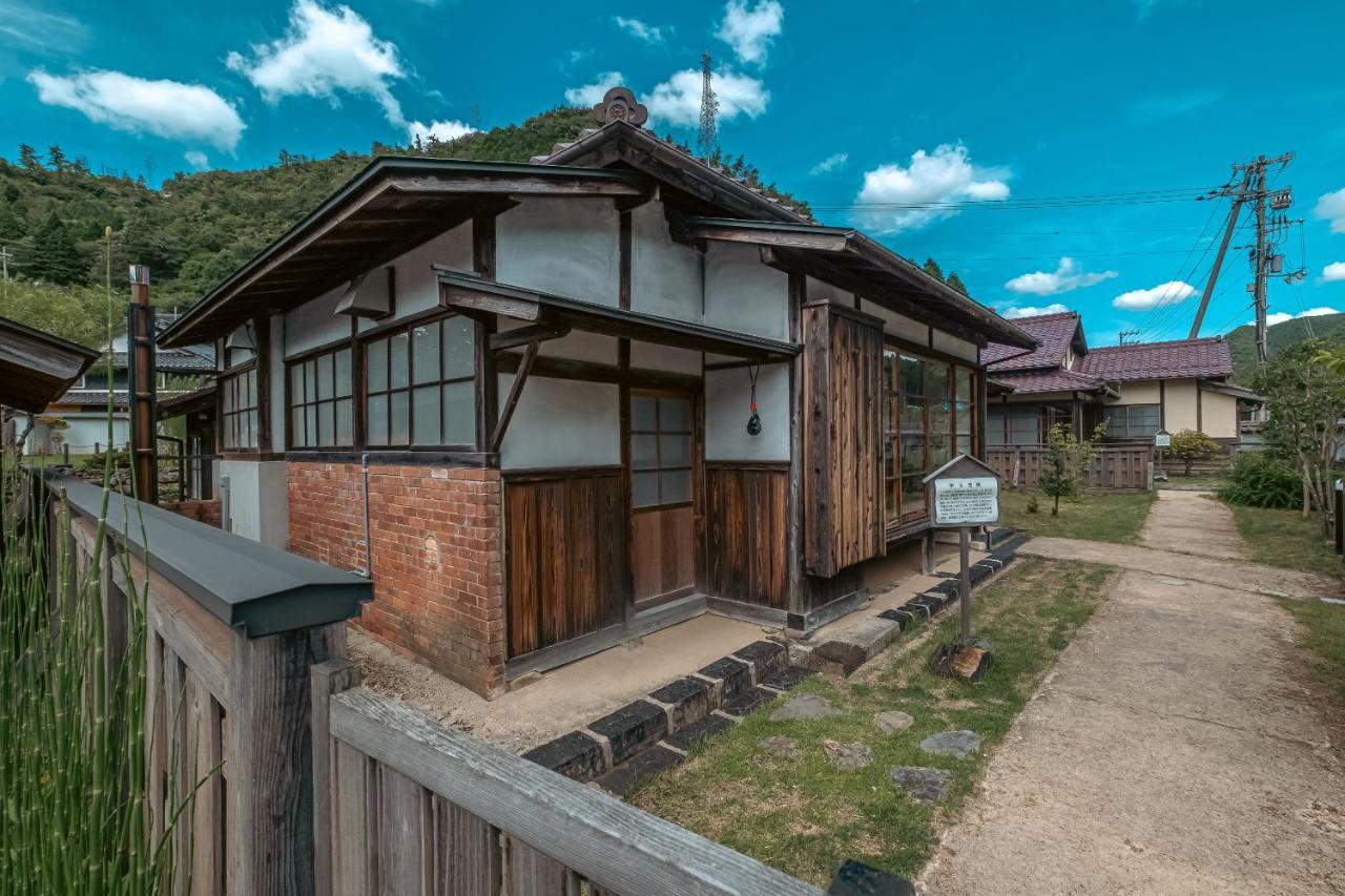 Japan'S Oldest Remaining Company Housing Villa Asago Bagian luar foto