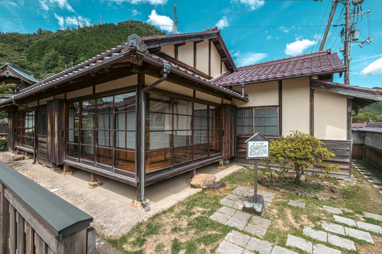 Japan'S Oldest Remaining Company Housing Villa Asago Bagian luar foto