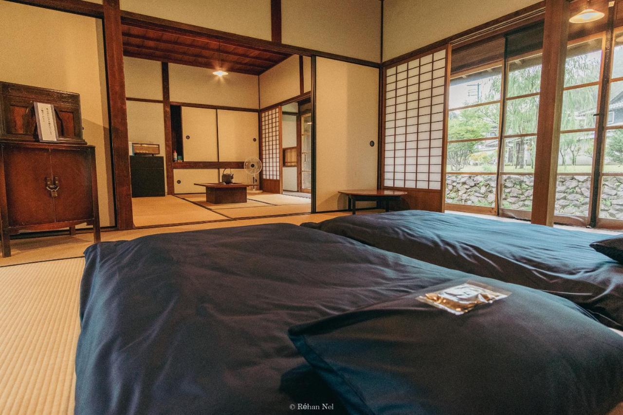 Japan'S Oldest Remaining Company Housing Villa Asago Bagian luar foto
