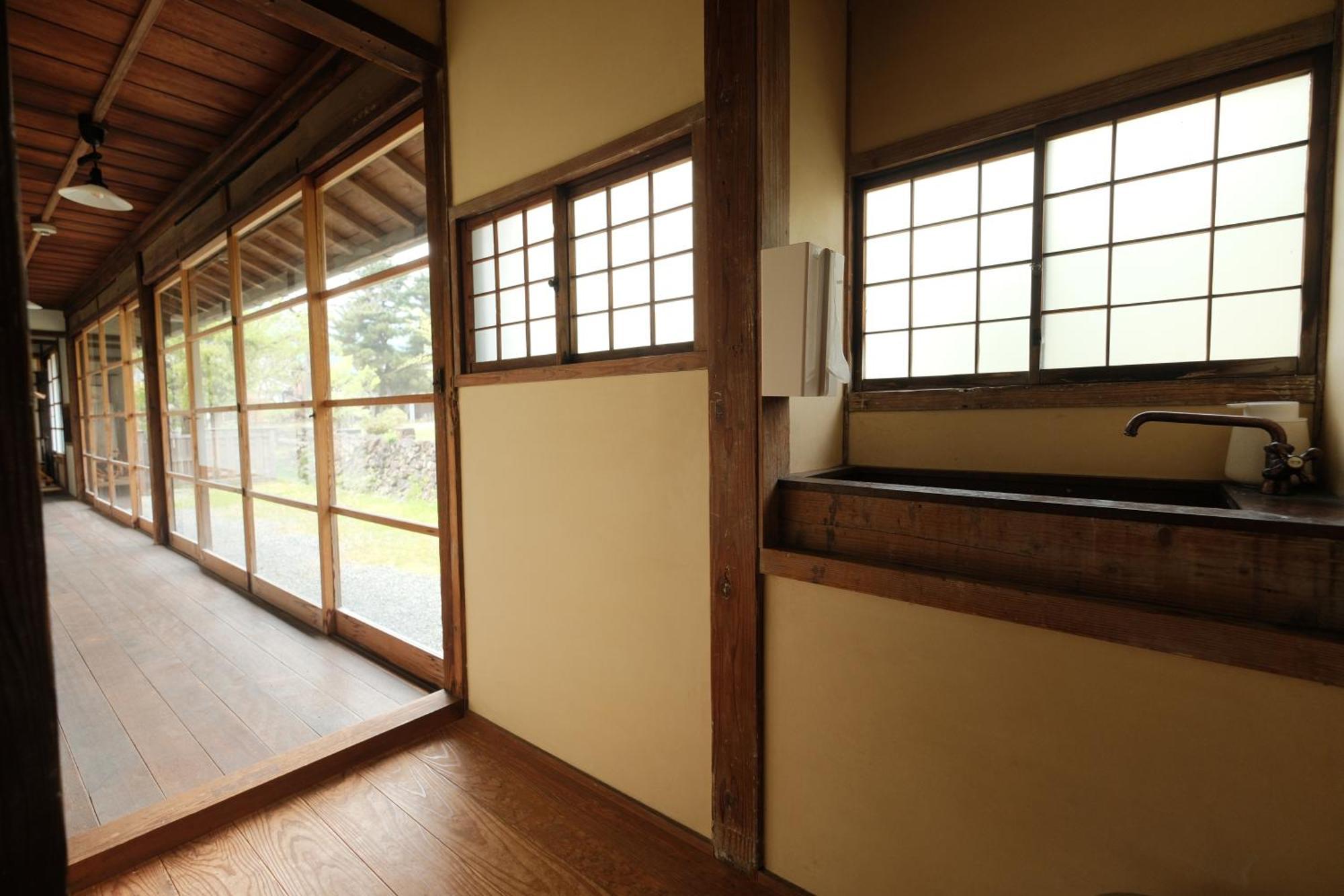 Japan'S Oldest Remaining Company Housing Villa Asago Bagian luar foto