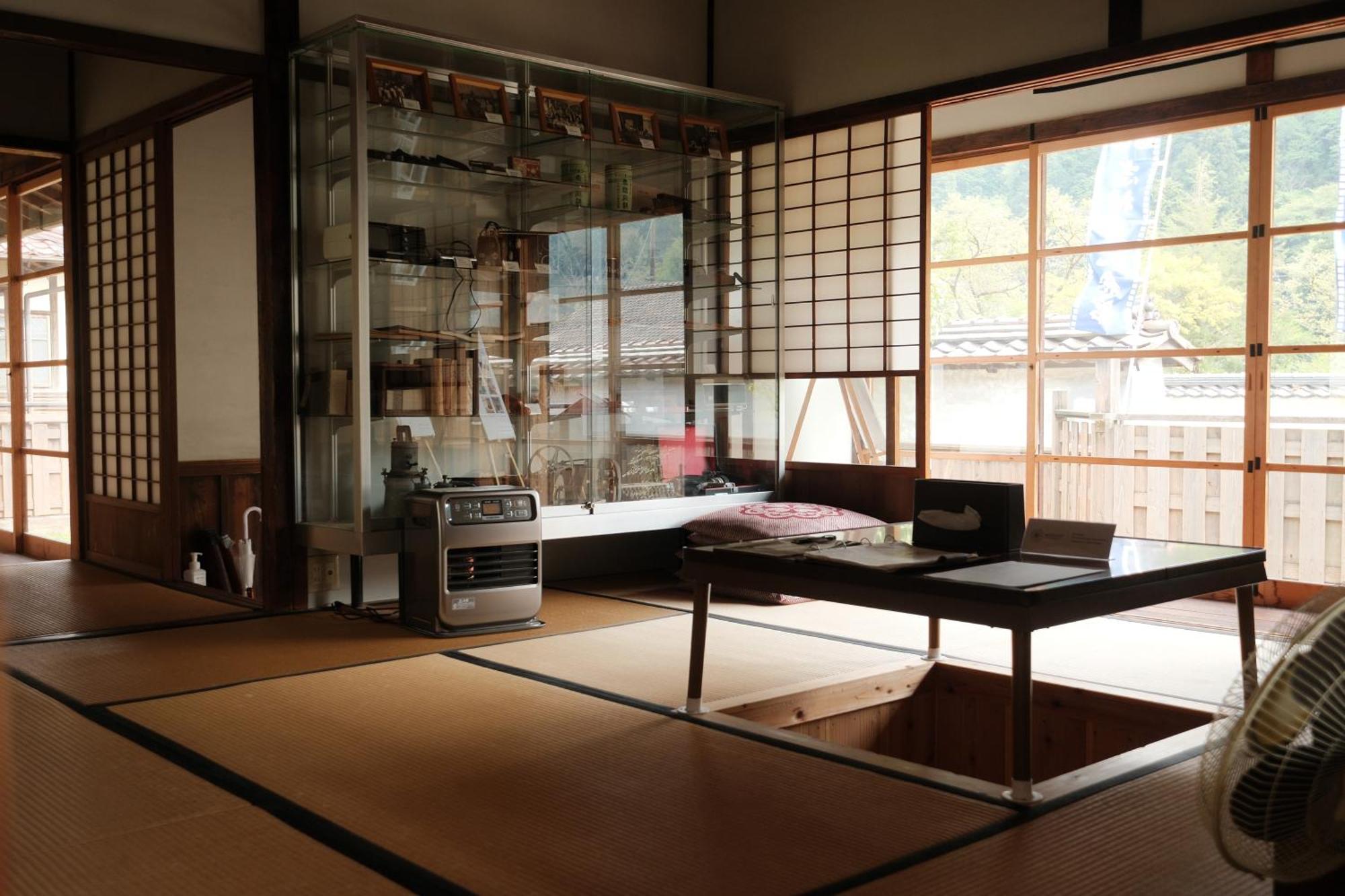 Japan'S Oldest Remaining Company Housing Villa Asago Bagian luar foto