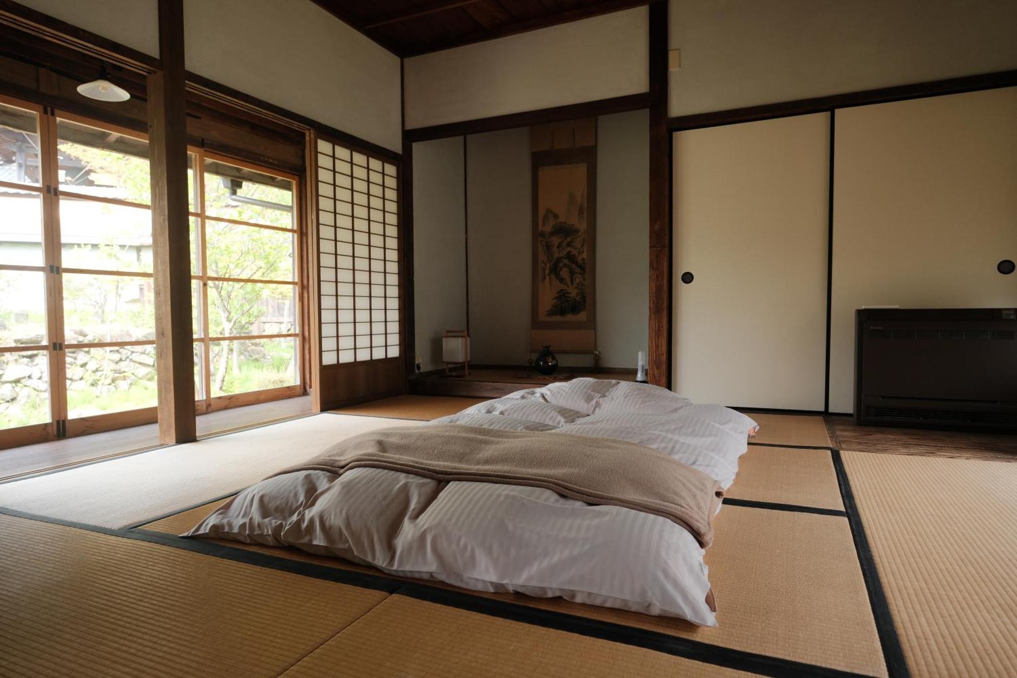 Japan'S Oldest Remaining Company Housing Villa Asago Bagian luar foto